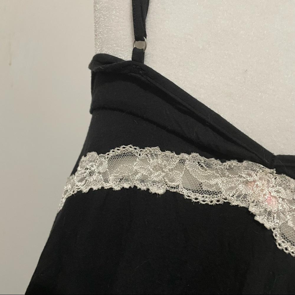 Victoria’s Secret black and white slip dress with lace detail - Picture 9 of 10